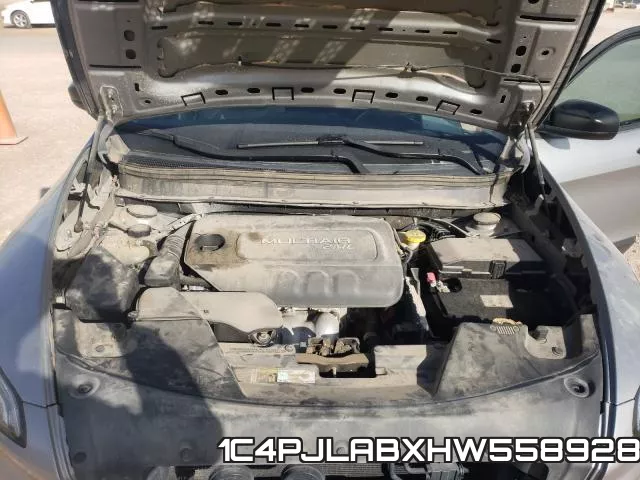 1C4PJLABXHW558928_7.webp