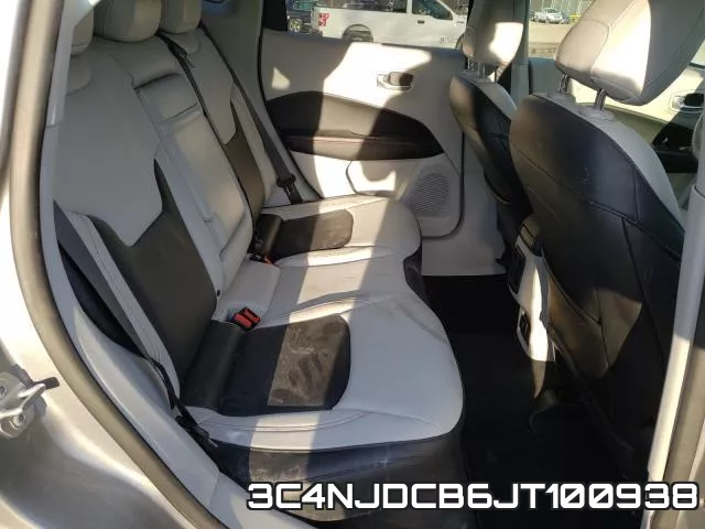 3C4NJDCB6JT100938_6.webp