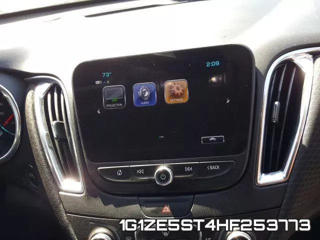 1G1ZE5ST4HF253773_9.webp
