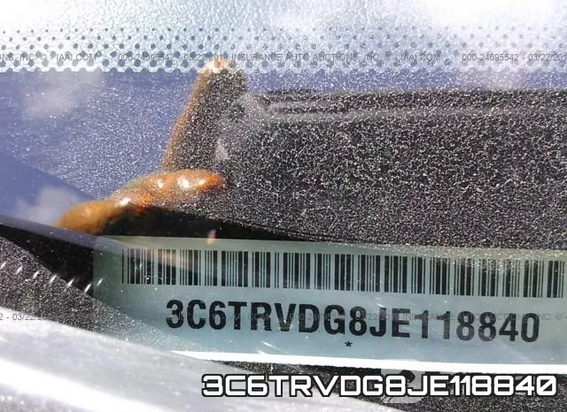 3C6TRVDG8JE118840_9.webp