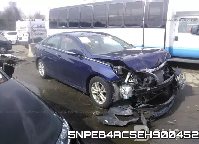 5NPEB4AC5EH900452