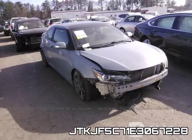 JTKJF5C71E3067228