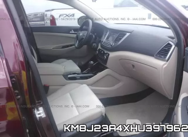 KM8J23A4XHU397962_5.webp