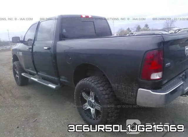3C6UR5DL1JG215769_3.webp