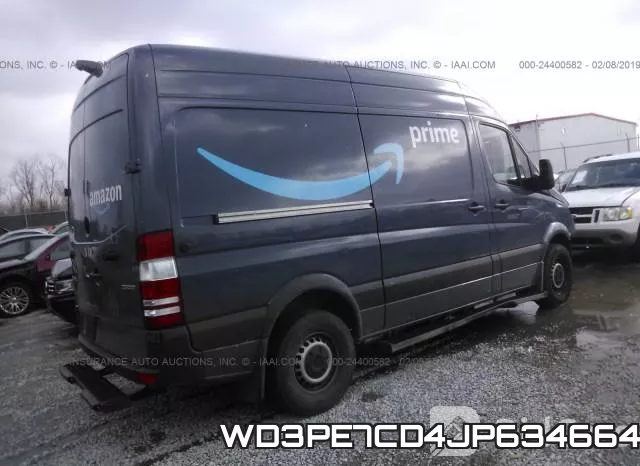 WD3PE7CD4JP634664_4.webp