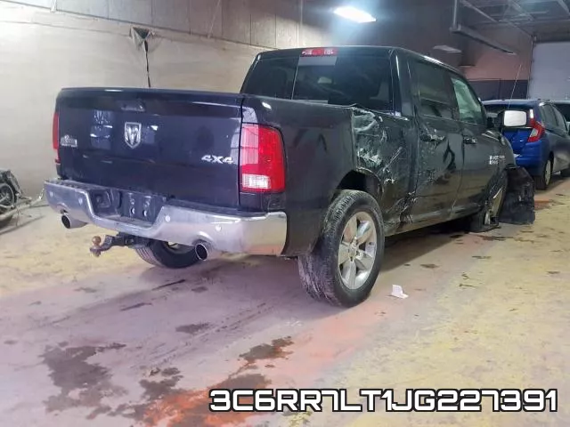3C6RR7LT1JG227391_4.webp