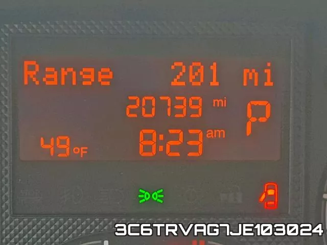 3C6TRVAG7JE103024_8.webp