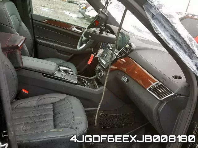 4JGDF6EEXJB008180_5.webp