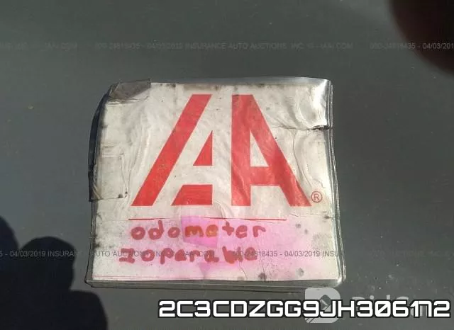 2C3CDZGG9JH306172_7.webp