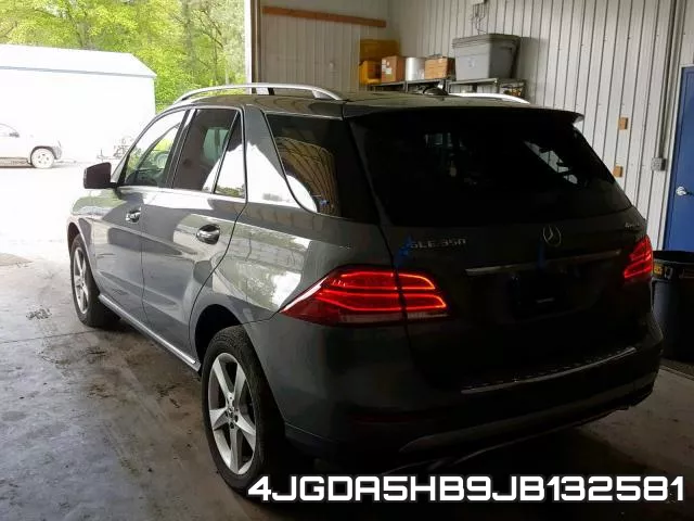 4JGDA5HB9JB132581_3.webp