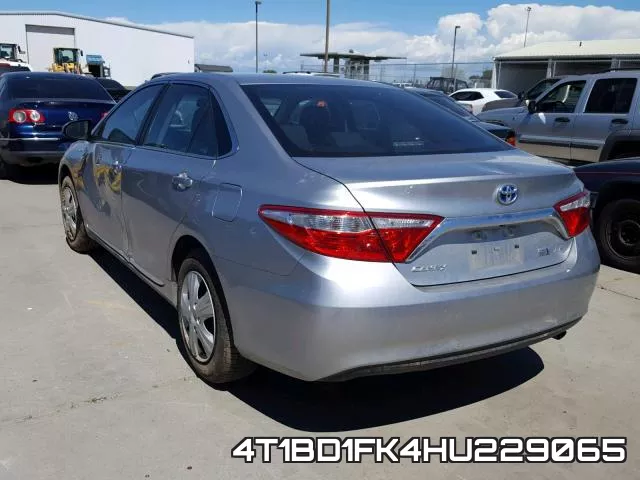 4T1BD1FK4HU229065