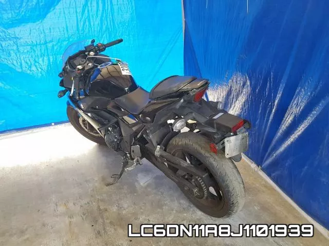 LC6DN11A8J1101939_3.webp