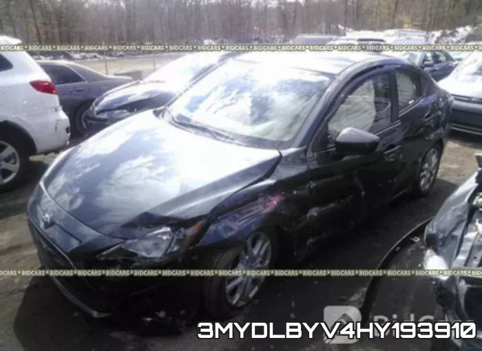 3MYDLBYV4HY193910_2.webp