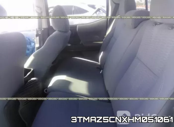 3TMAZ5CNXHM051061_8.webp