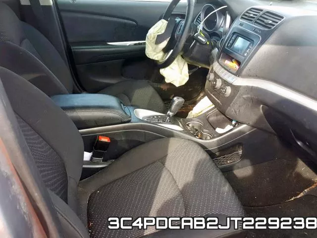 3C4PDCAB2JT229238_5.webp