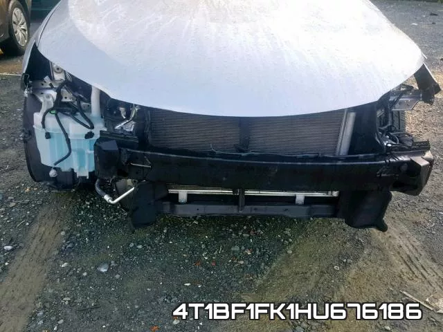 4T1BF1FK1HU676186_9.webp