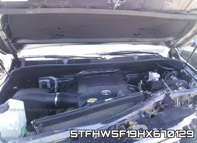 5TFHW5F19HX670129_10.webp
