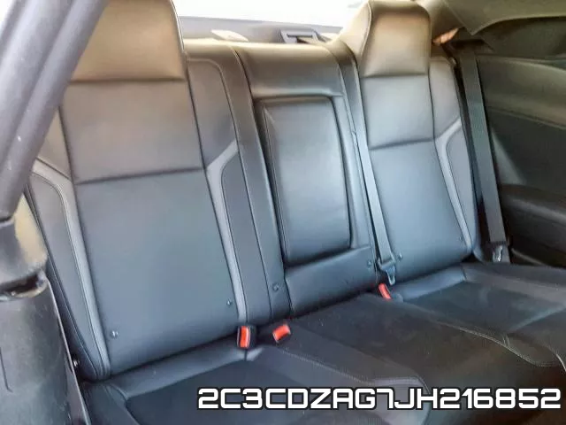 2C3CDZAG7JH216852