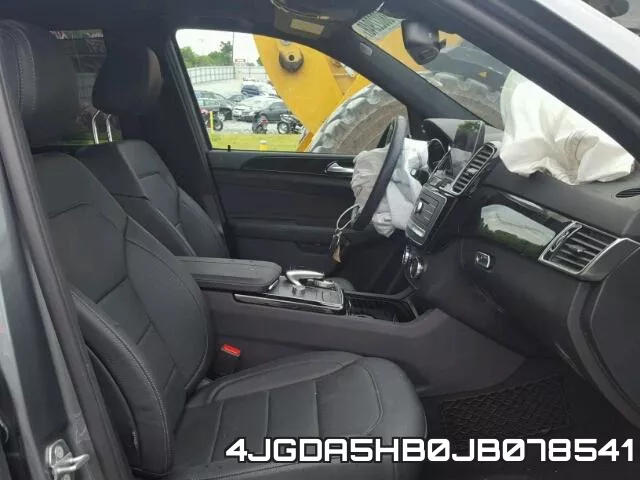 4JGDA5HB0JB078541_5.webp