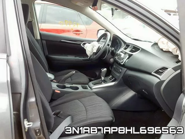 3N1AB7AP8HL696563_5.webp
