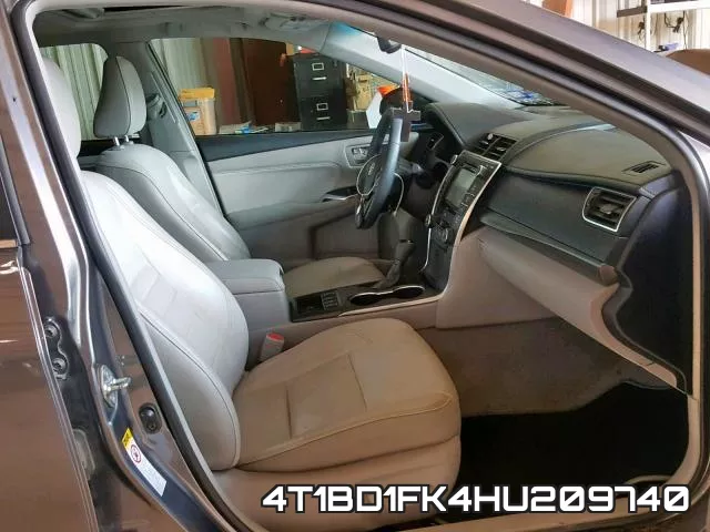 4T1BD1FK4HU209740_5.webp