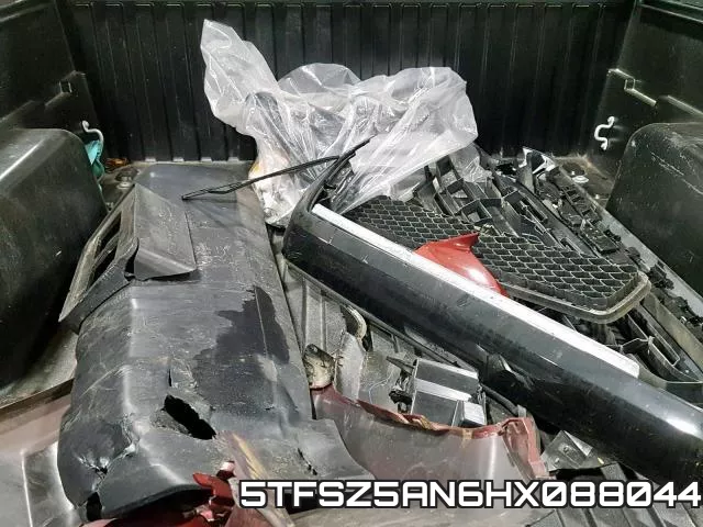 5TFSZ5AN6HX088044_9.webp