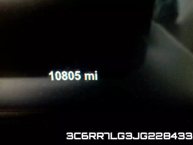 3C6RR7LG3JG228433_8.webp