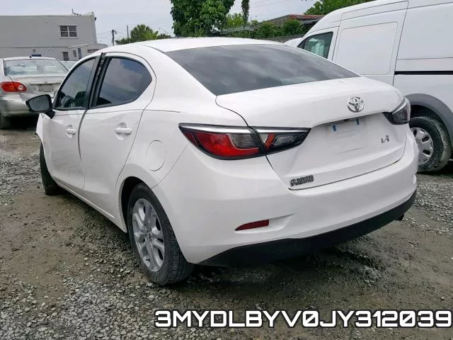 3MYDLBYV0JY312039_3.webp