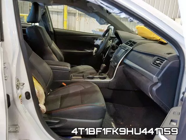 4T1BF1FK9HU441759_5.webp