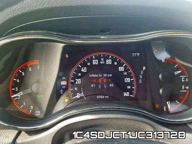 1C4SDJCT1JC313728_8.webp