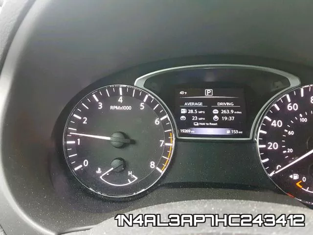 1N4AL3AP7HC243412_8.webp