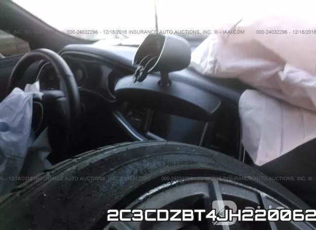 2C3CDZBT4JH220062_5.webp