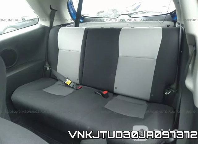 VNKJTUD30JA097372_8.webp