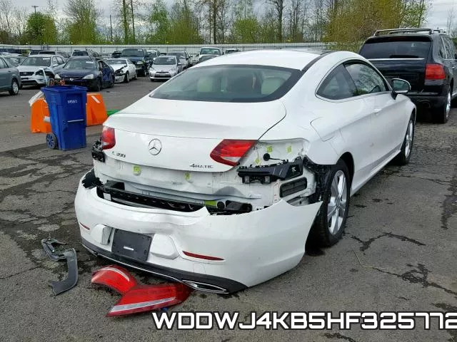 WDDWJ4KB5HF325772_4.webp