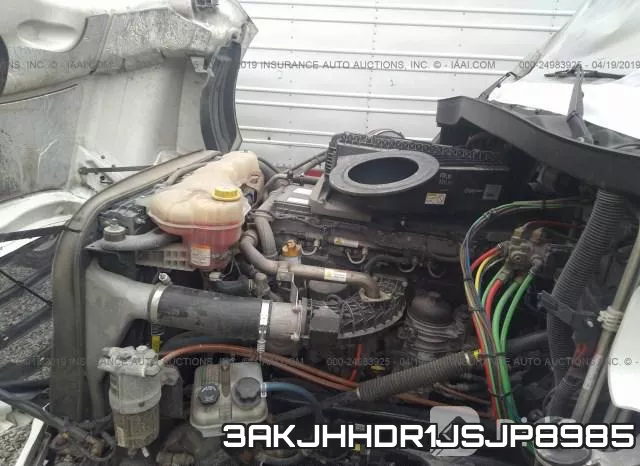 3AKJHHDR1JSJP8985_10.webp