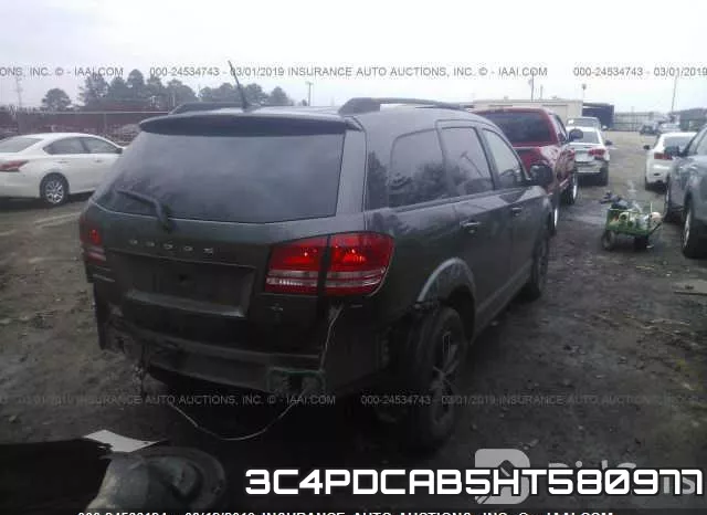 3C4PDCAB5HT580977_4.webp
