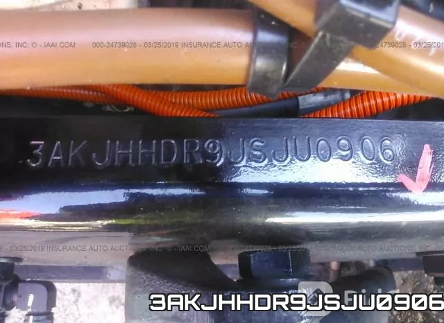 3AKJHHDR9JSJU0906