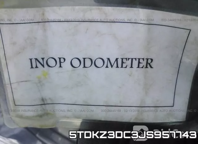 5TDKZ3DC3JS957743_7.webp