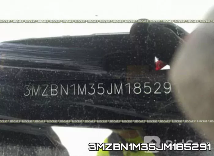 3MZBN1M35JM185291_9.webp