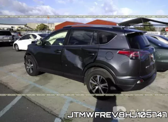 JTMWFREV8HJ105747_3.webp