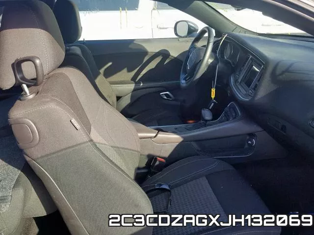 2C3CDZAGXJH132069_5.webp