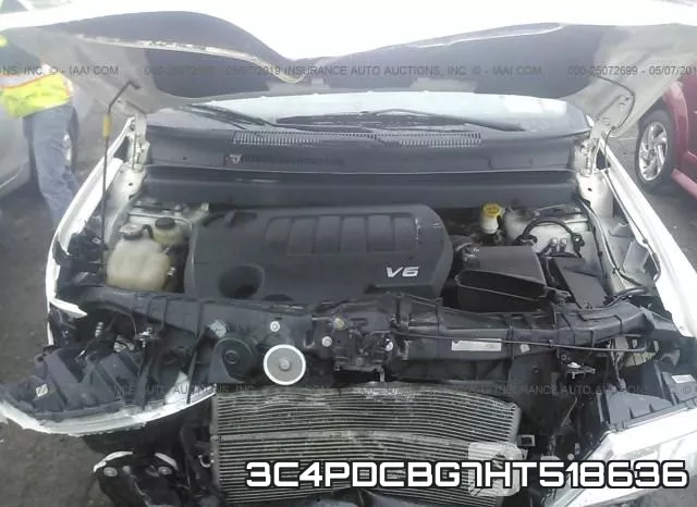 3C4PDCBG7HT518636_10.webp