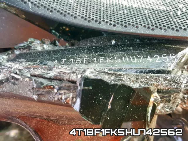 4T1BF1FK5HU742562_10.webp