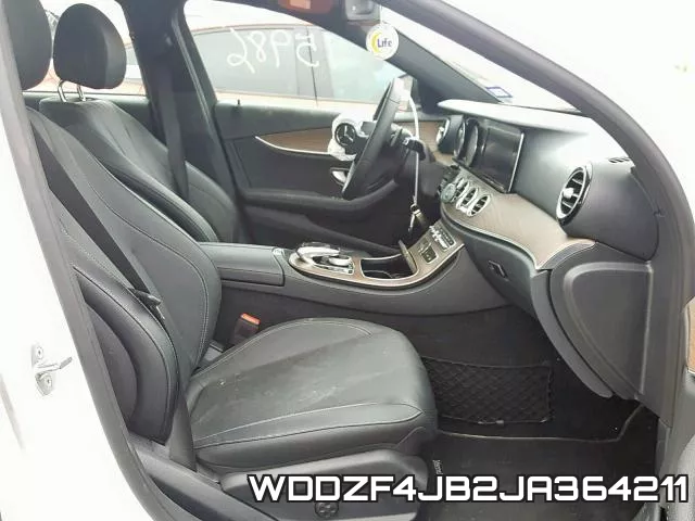 WDDZF4JB2JA364211_5.webp