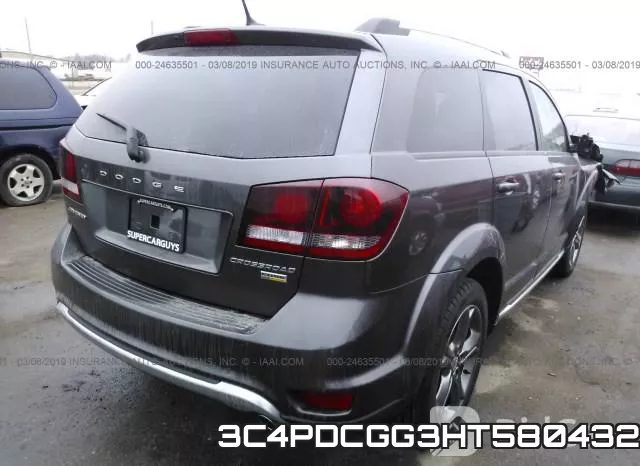 3C4PDCGG3HT580432_4.webp