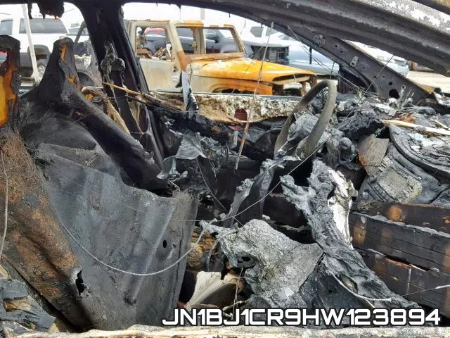 JN1BJ1CR9HW123894_5.webp