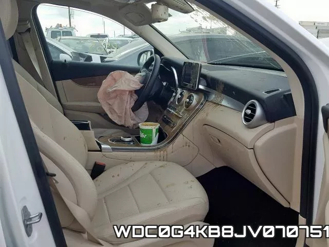 WDC0G4KB8JV070751_5.webp