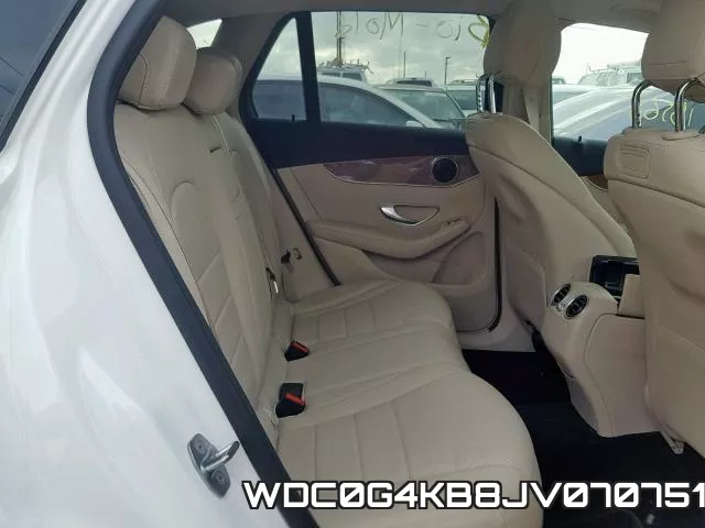 WDC0G4KB8JV070751_6.webp