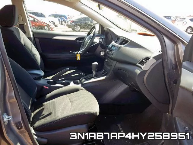 3N1AB7AP4HY258951_5.webp