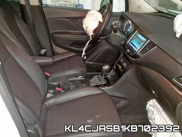KL4CJASB1KB702392_5.webp